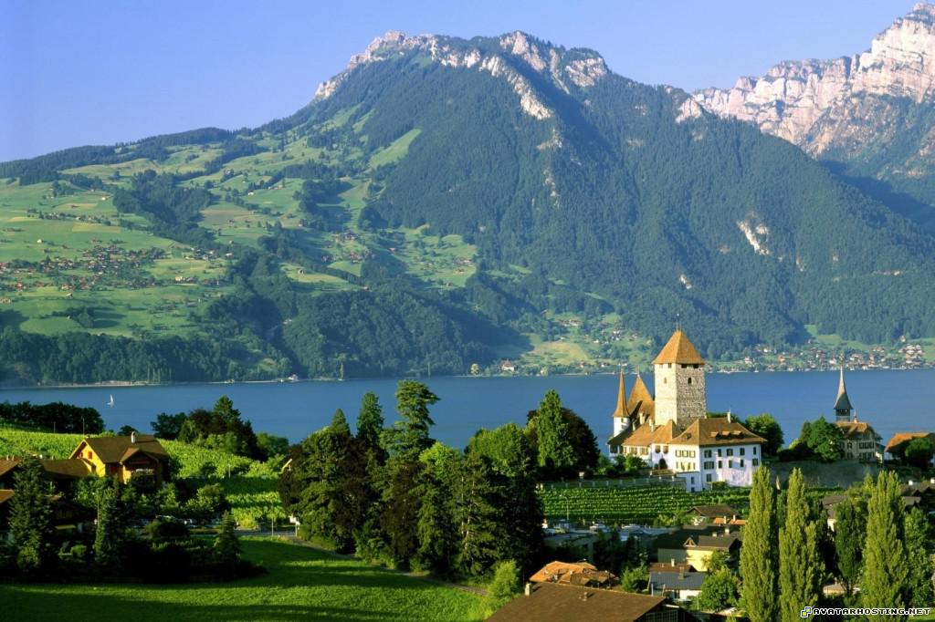 spiez castle lake thun switzerland spiezcastlelakethunswitzerland