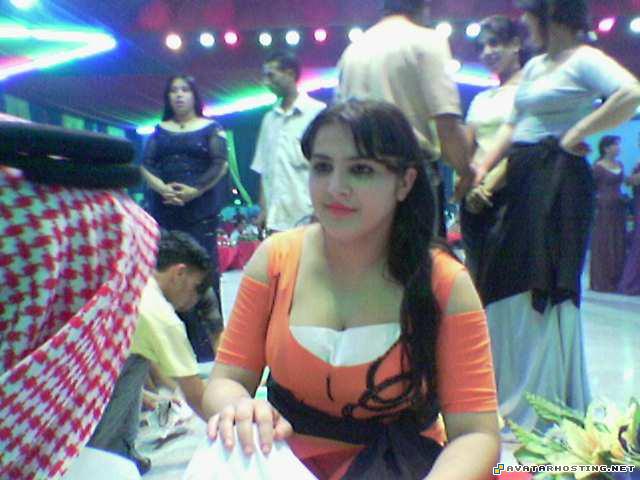 free hosting picture web avatar movie watercolor artists 20051