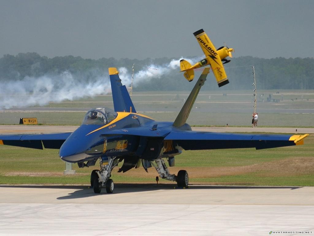 Military Aircraft battle Wallpaper 067 WarAircraftbattleWallpaper067