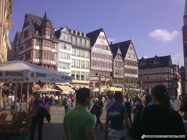 free images upload host picture oil portrait 9721_1252405954178_1350393791_757605_951803_n