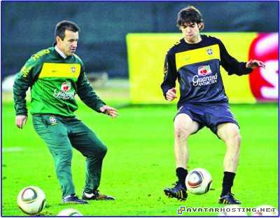 dog pests blum prints naruto Kaka2