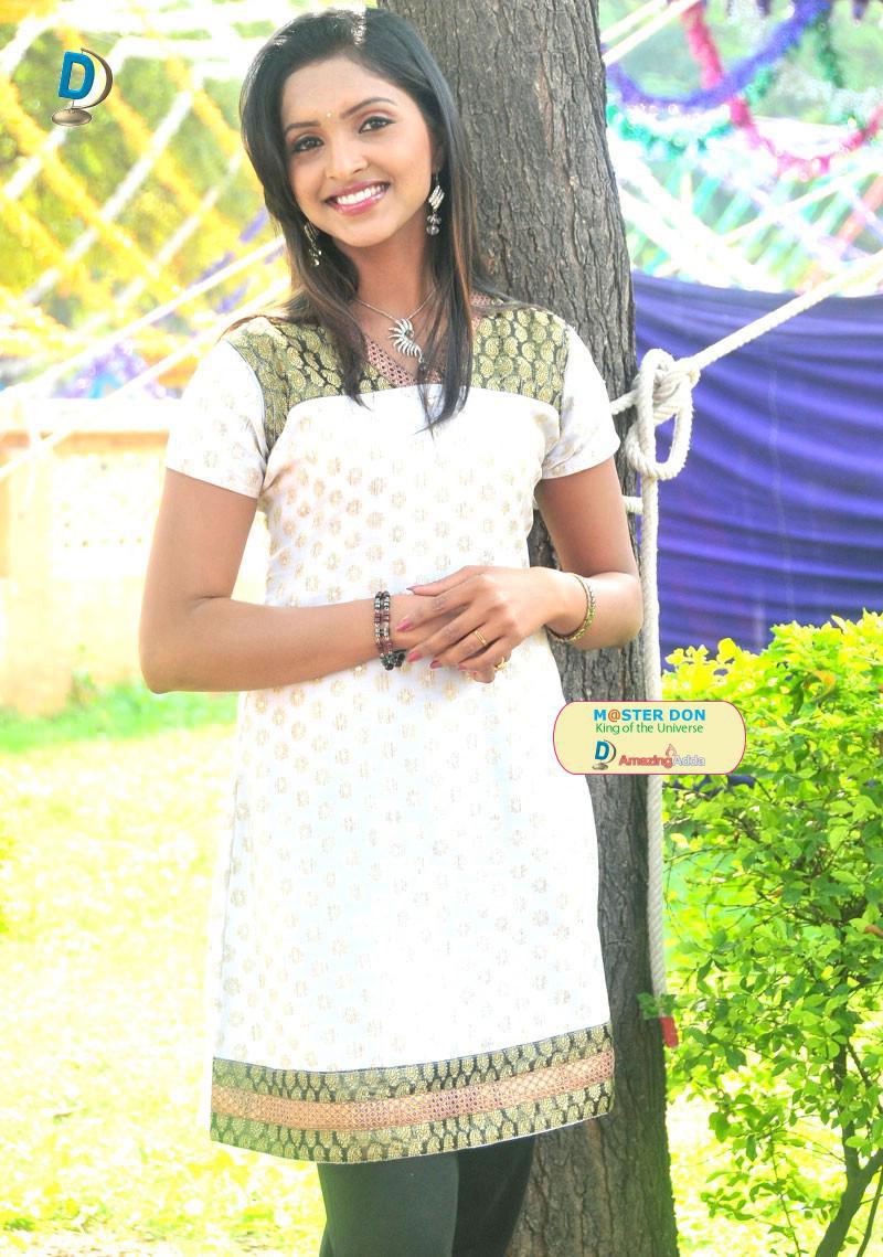 free avatars avatar book 4 jsp hosting sanchita_padukone_13copy