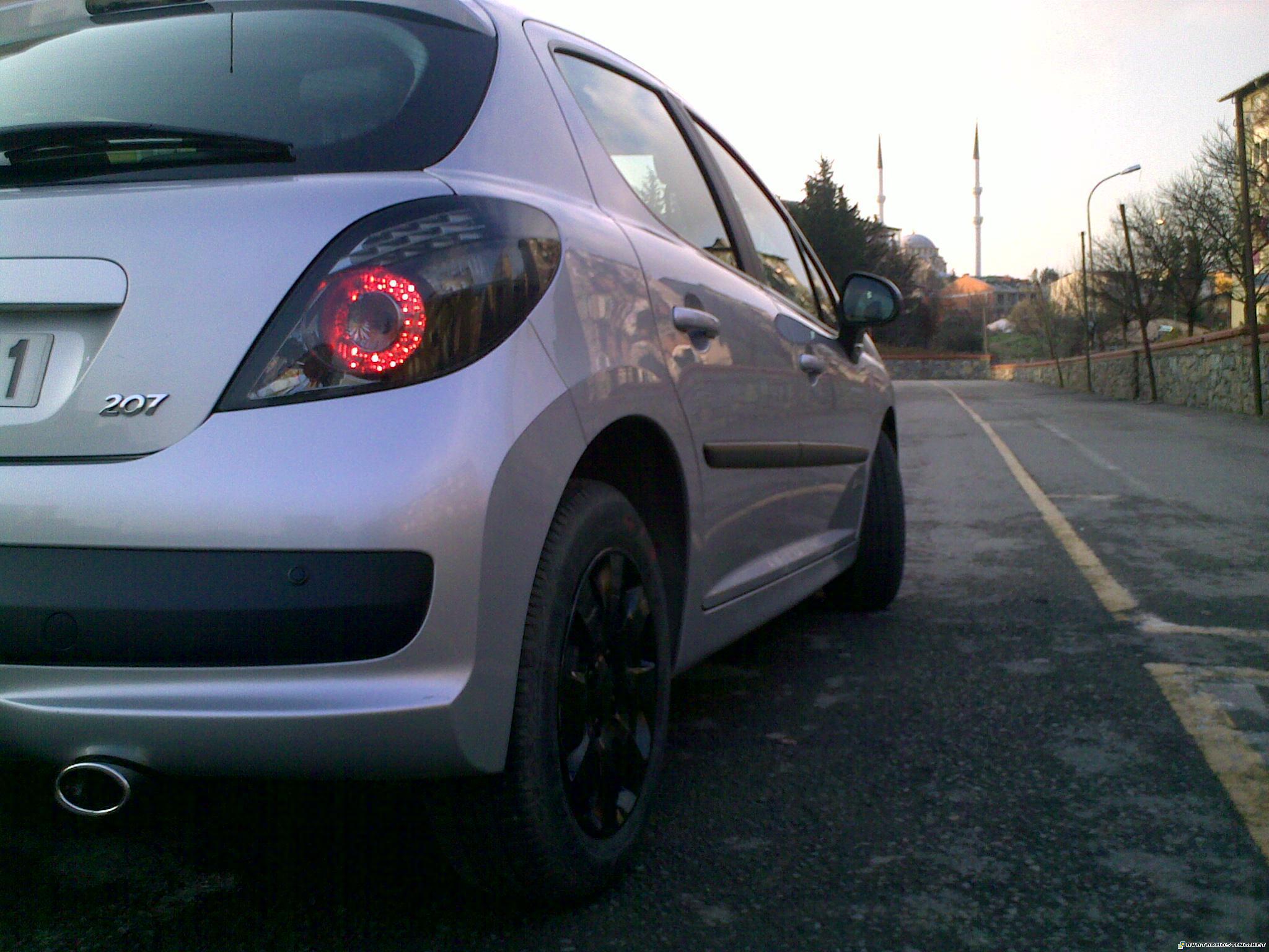 free image hosting sites drawings new avatar  02012012149